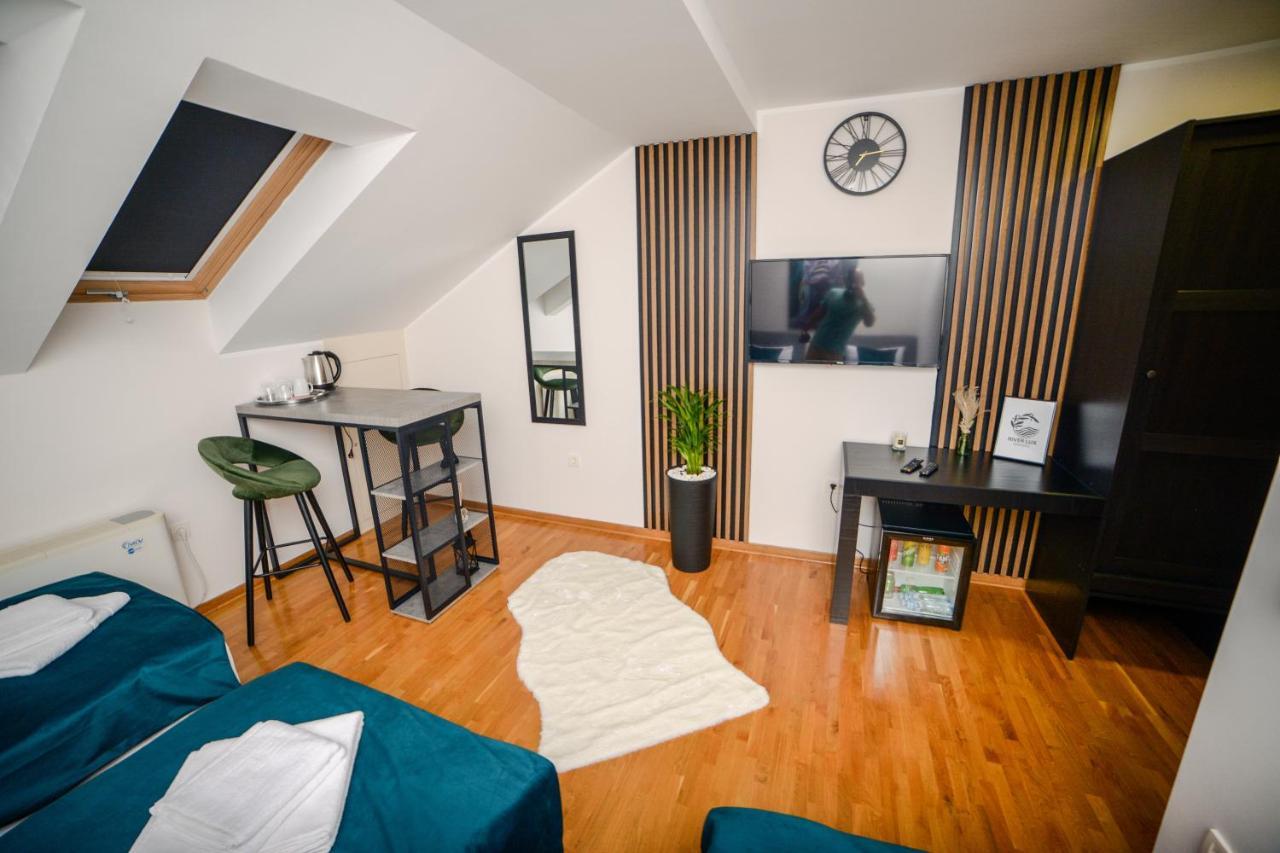 Mini Hotel Riverlux Apartments Backa Palanka Bagian luar foto