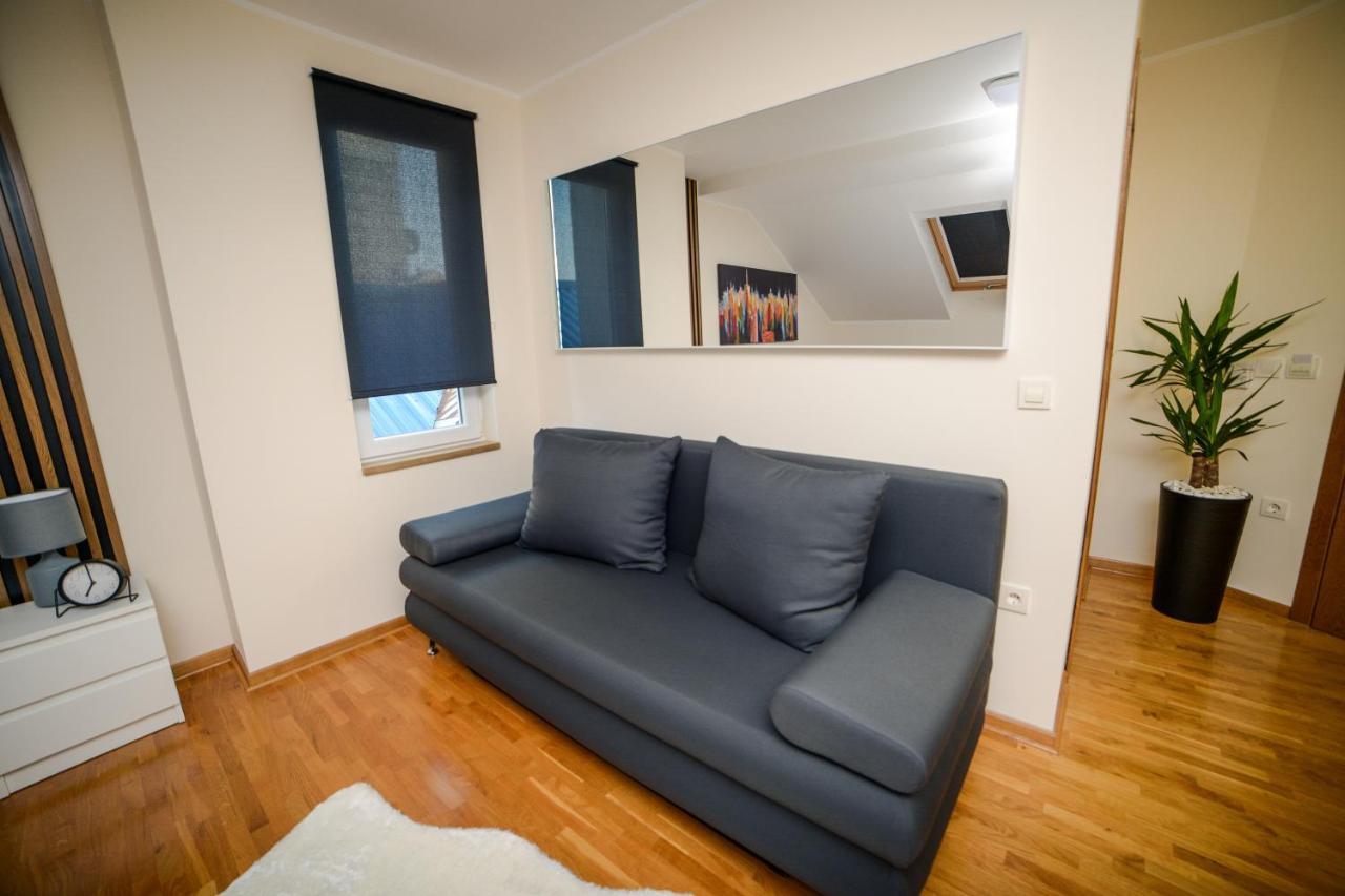 Mini Hotel Riverlux Apartments Backa Palanka Bagian luar foto