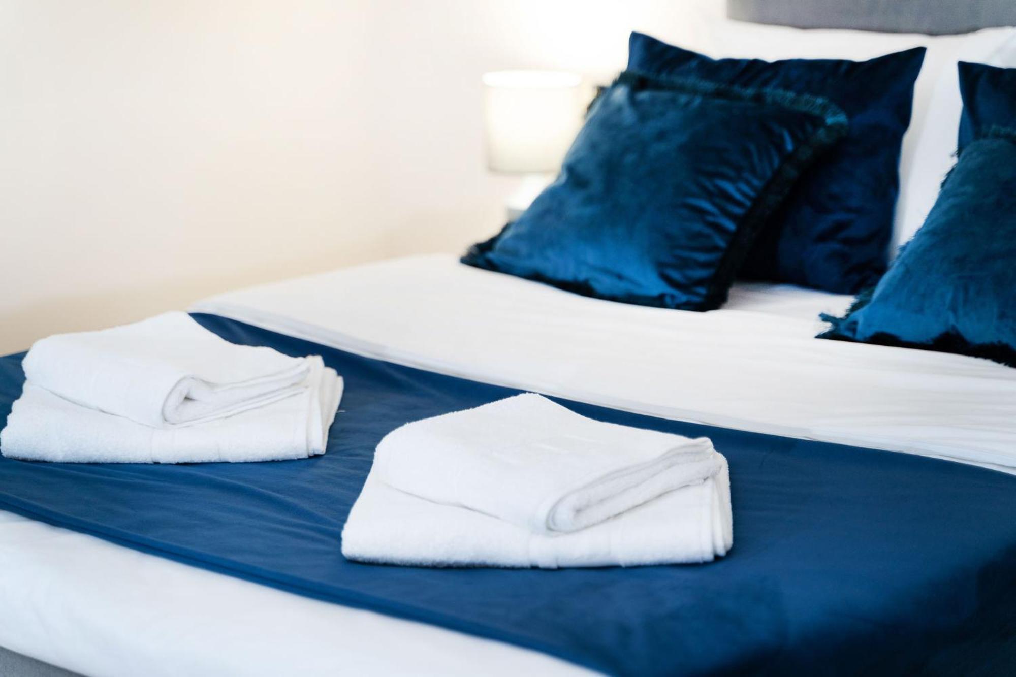 Mini Hotel Riverlux Apartments Backa Palanka Bagian luar foto