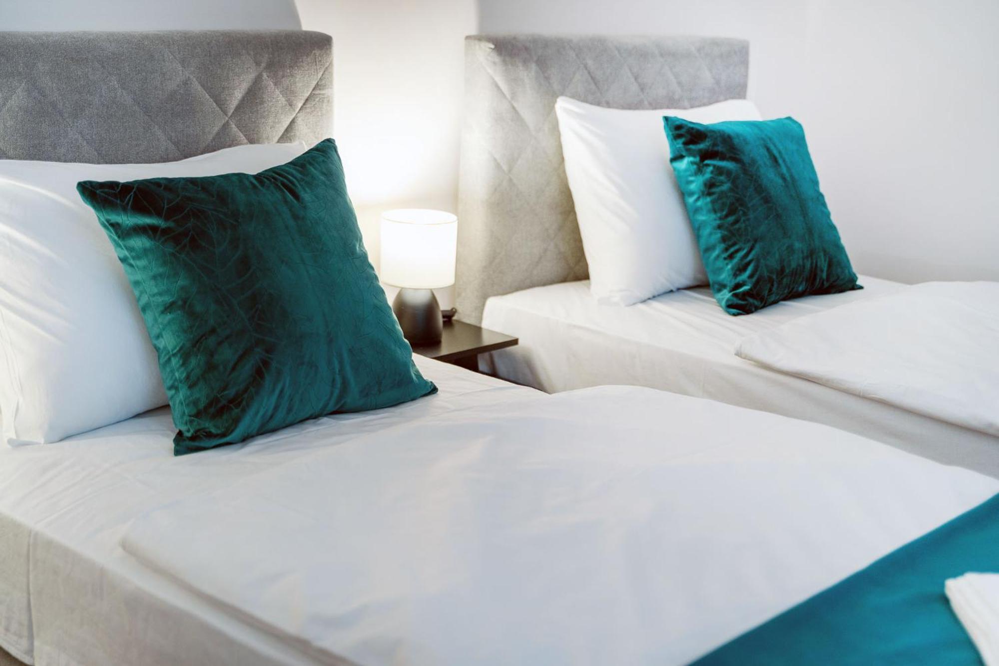 Mini Hotel Riverlux Apartments Backa Palanka Bagian luar foto