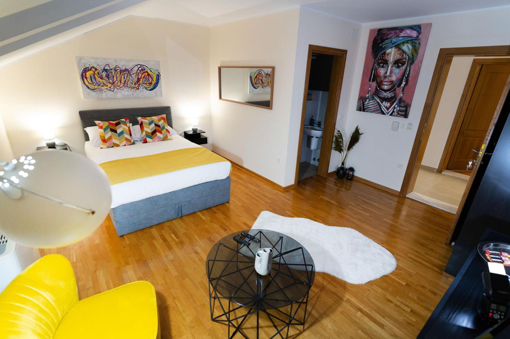 Mini Hotel Riverlux Apartments Backa Palanka Bagian luar foto